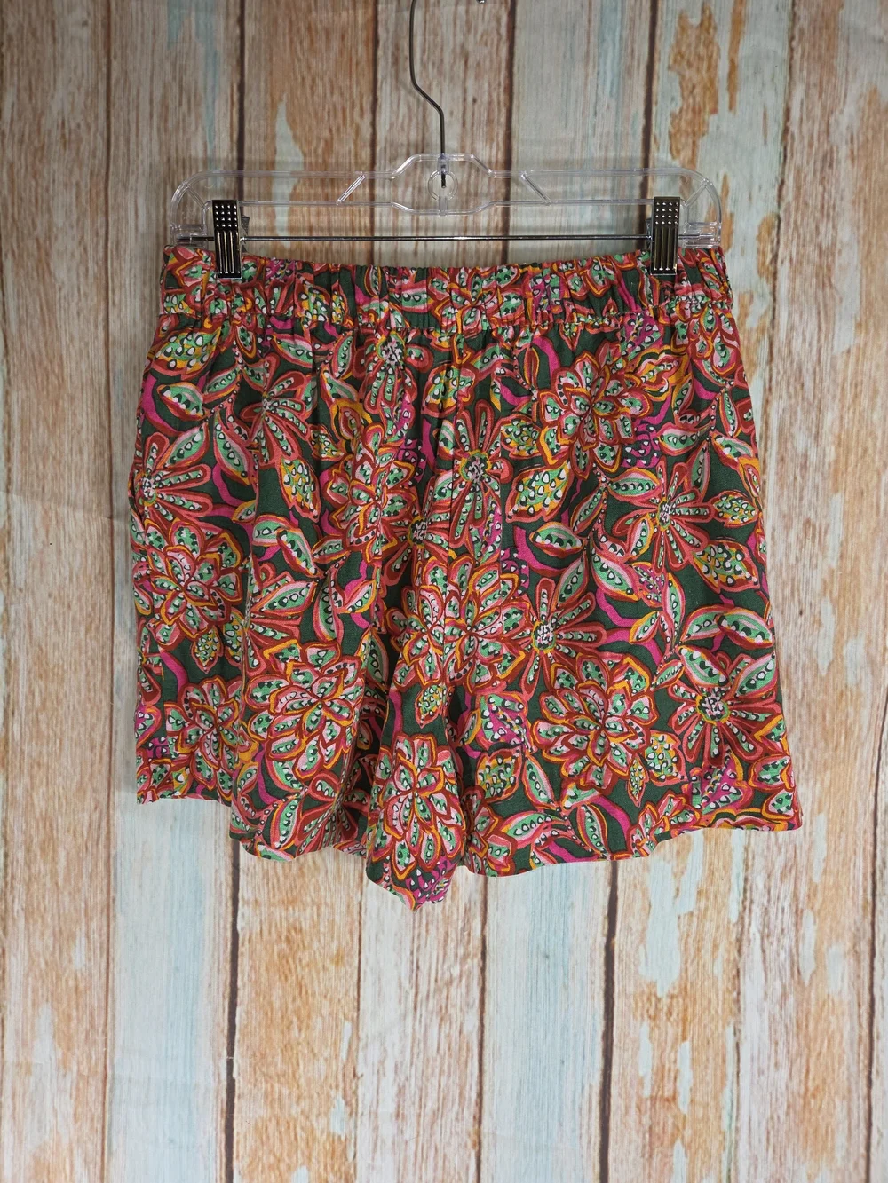 J. Crew Pink Green Orange Navy Floral Print Shorts. Fair Trade Cotton. Size 6